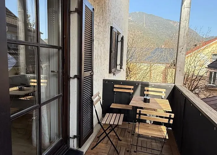 Reyad جارمش بارتنكيرشن